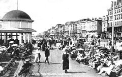 Hastings-Pier-promenade.-1919.